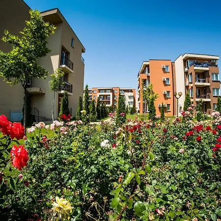 Lägenhet Waterpark Slăntjev Brjag